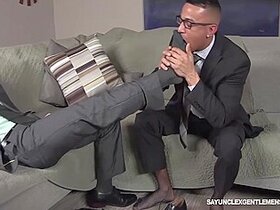 Worships Zario Travezzs Sexy Feet X Gentlemens Closet - Say